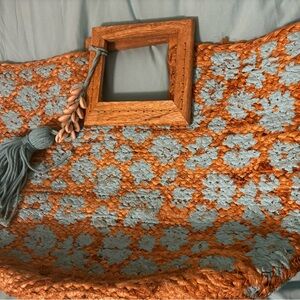 NWT Twig & Arrow Woven Large Beach Tote Bag with 🐚 Shells & Tassel, Turquoise